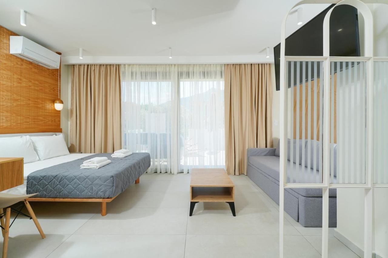 Valen Mare Suites สกาลา โปเตมิอัส ภายนอก รูปภาพ